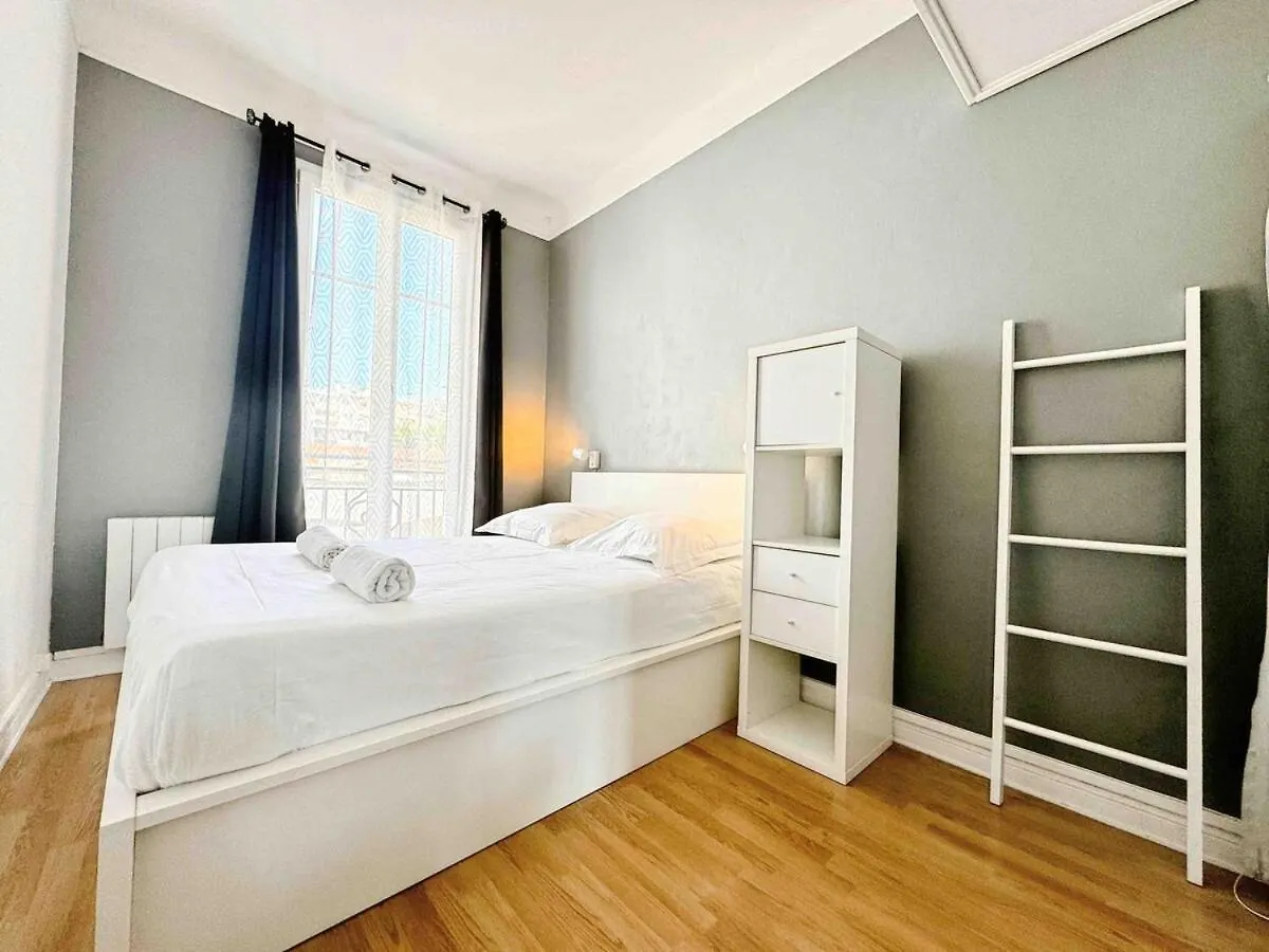 Apartment Le Mediterranee - Apt 4 Pers - 200 M Des Plages Antibes