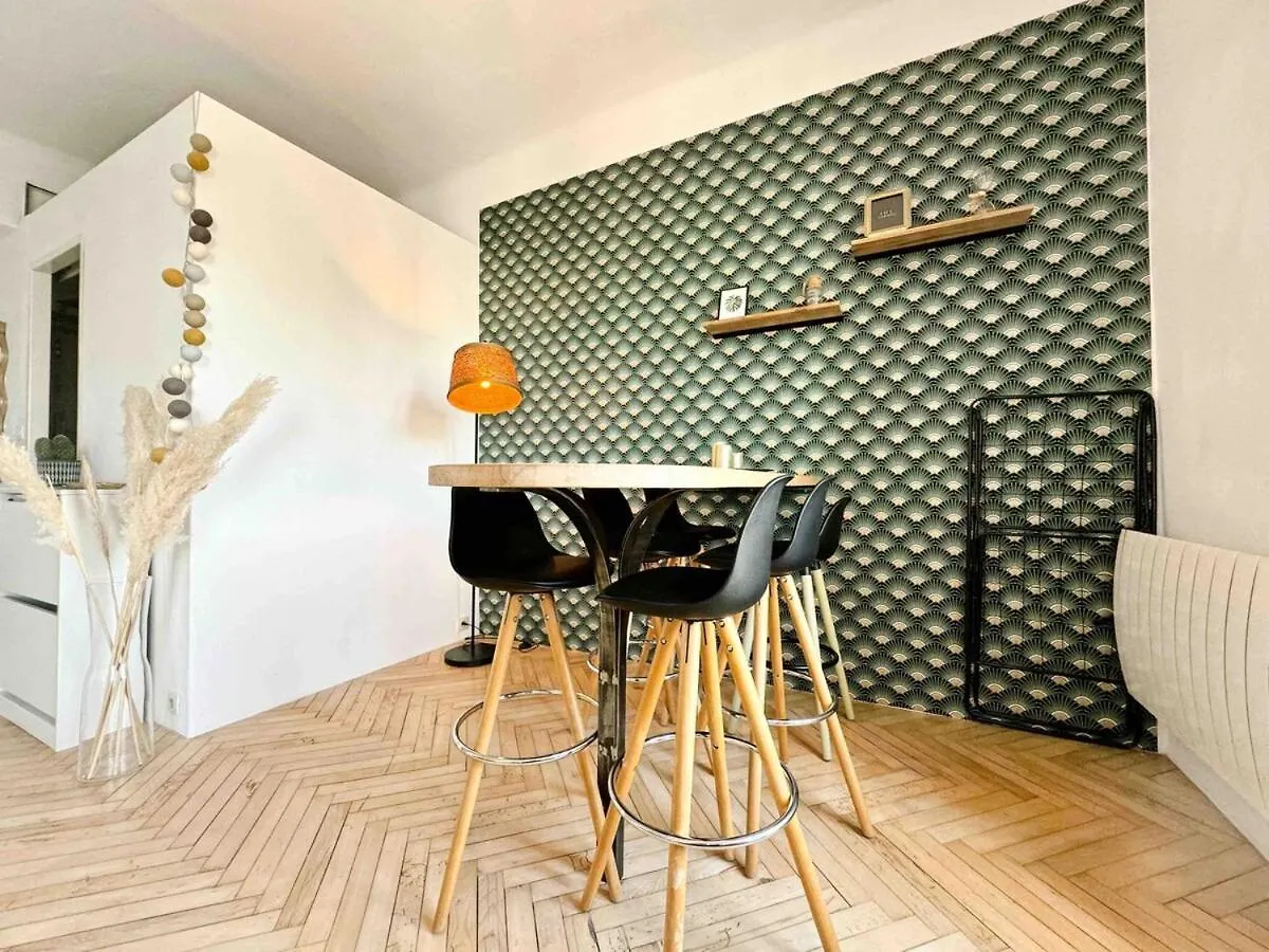 Apartment Le Mediterranee - Apt 4 Pers - 200 M Des Plages Antibes