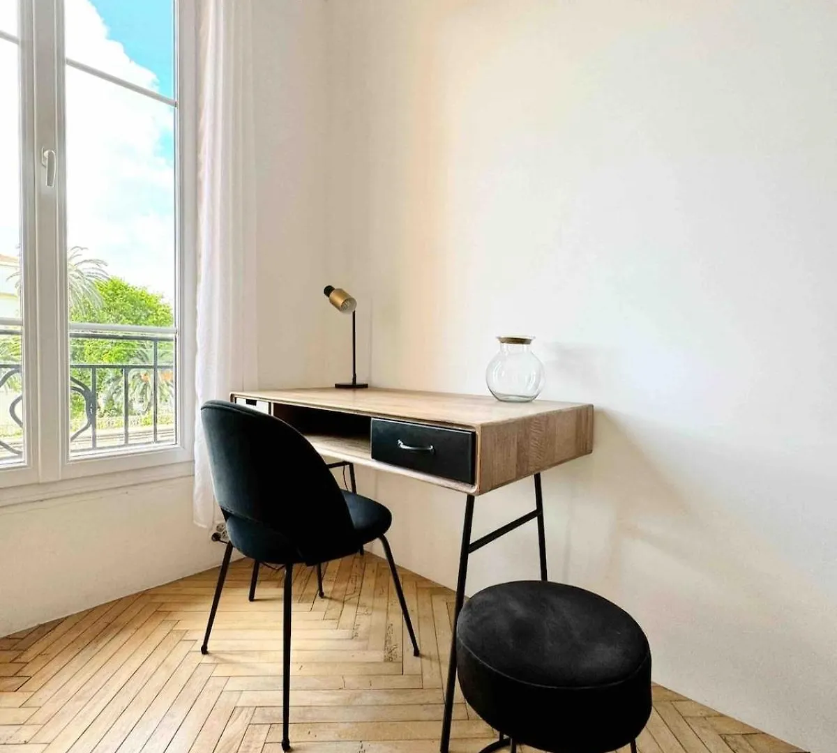 Appartement Le Mediterranee - Apt 4 Pers - 200 M Des Plages Antibes France